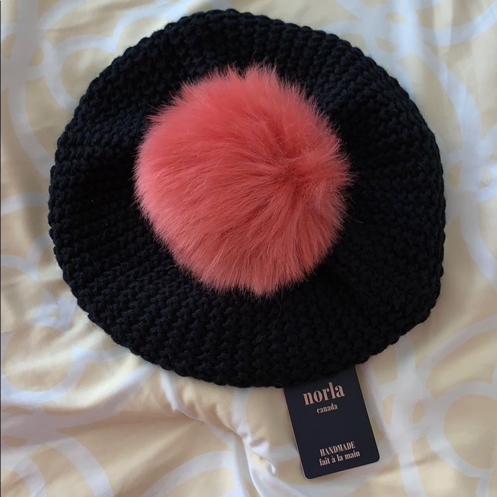 NWT NORLA Knit Beanie - Black w/ Pink Pom Pom